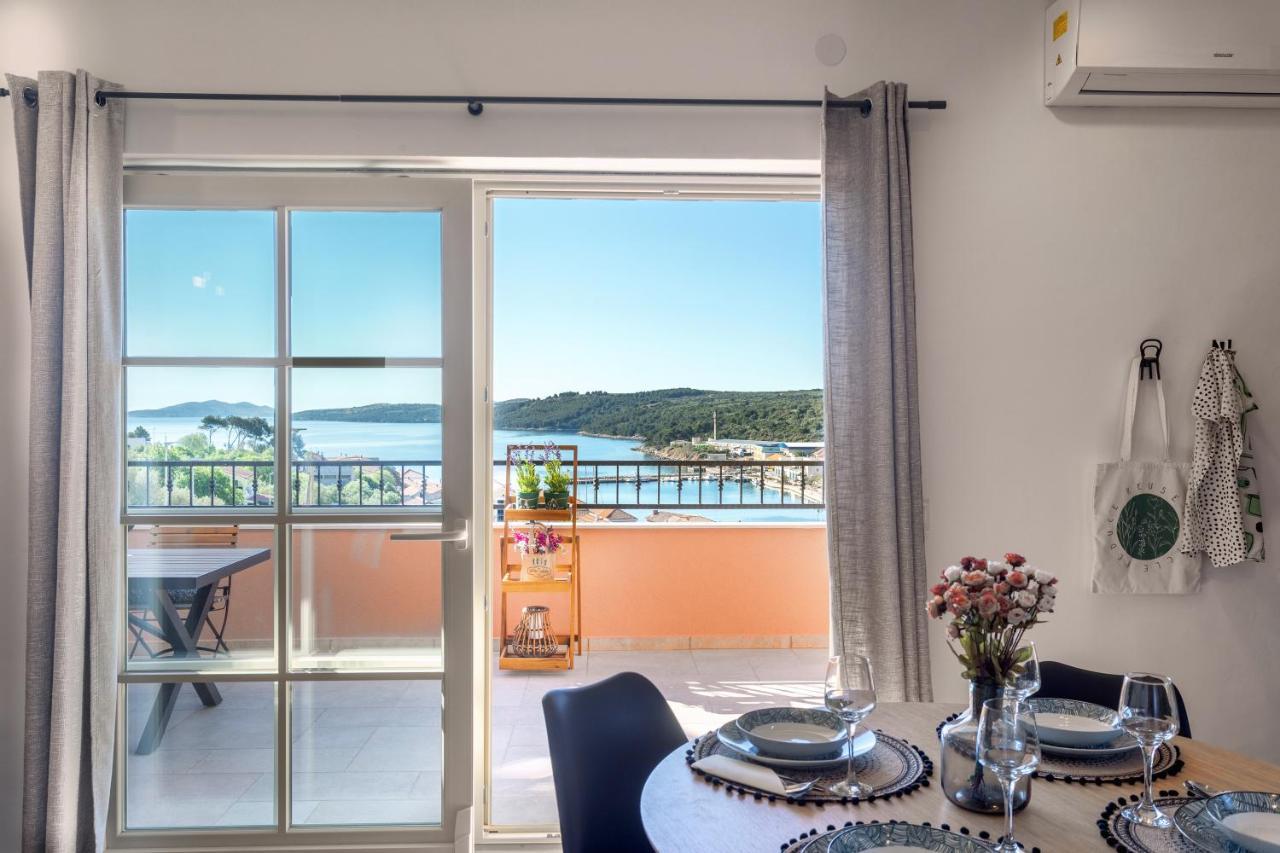 Hana Luxury Apartment With Sea View ซาลี ภายนอก รูปภาพ